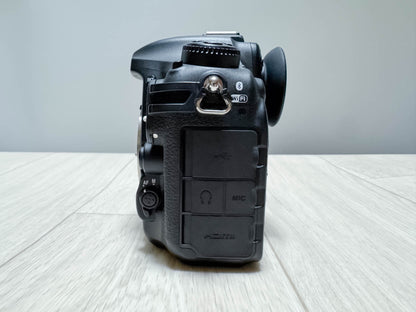 Nikon D500 ボディ