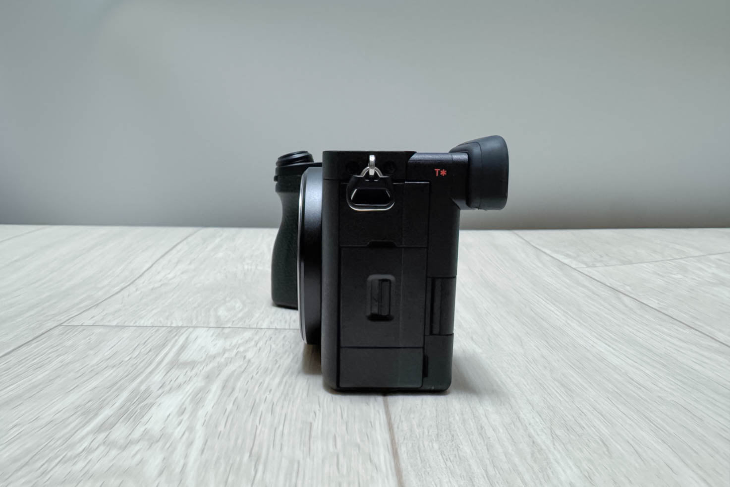 SONY α6700