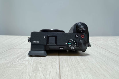 SONY α6700