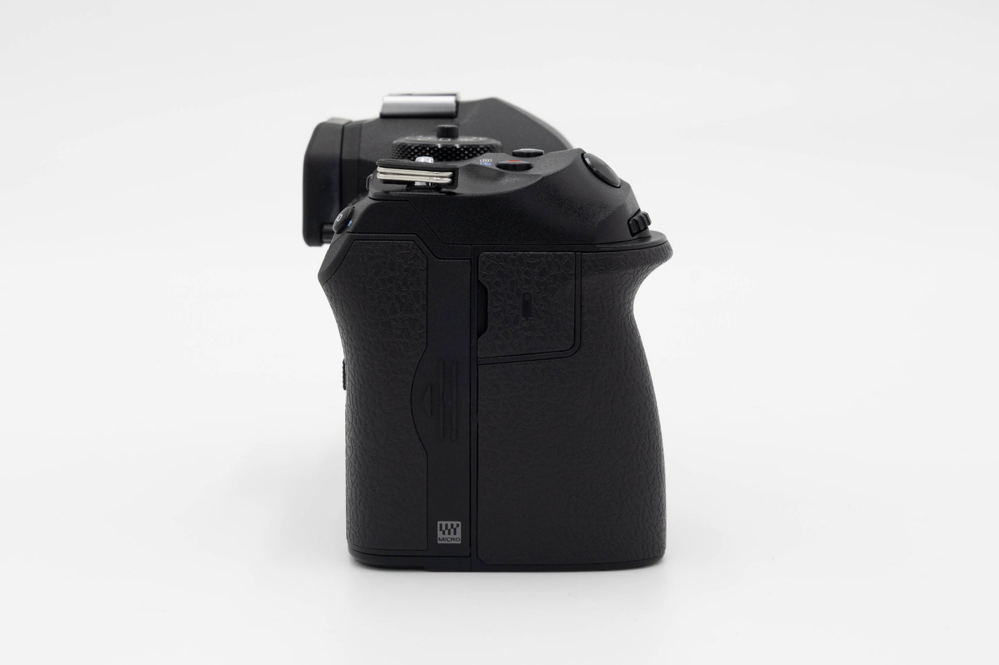 OM SYSTEM OM-1ボディ