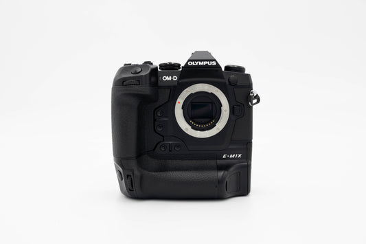 OLYMPUS OM-D E-M1X ボディ