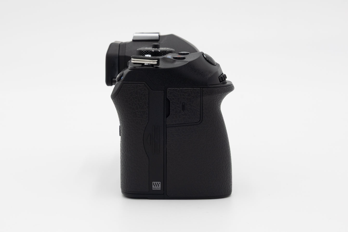 OM SYSTEM OM-1 ボディ